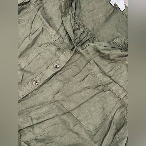 Kelly Renee Olive Green Romper - Picture 3 of 3